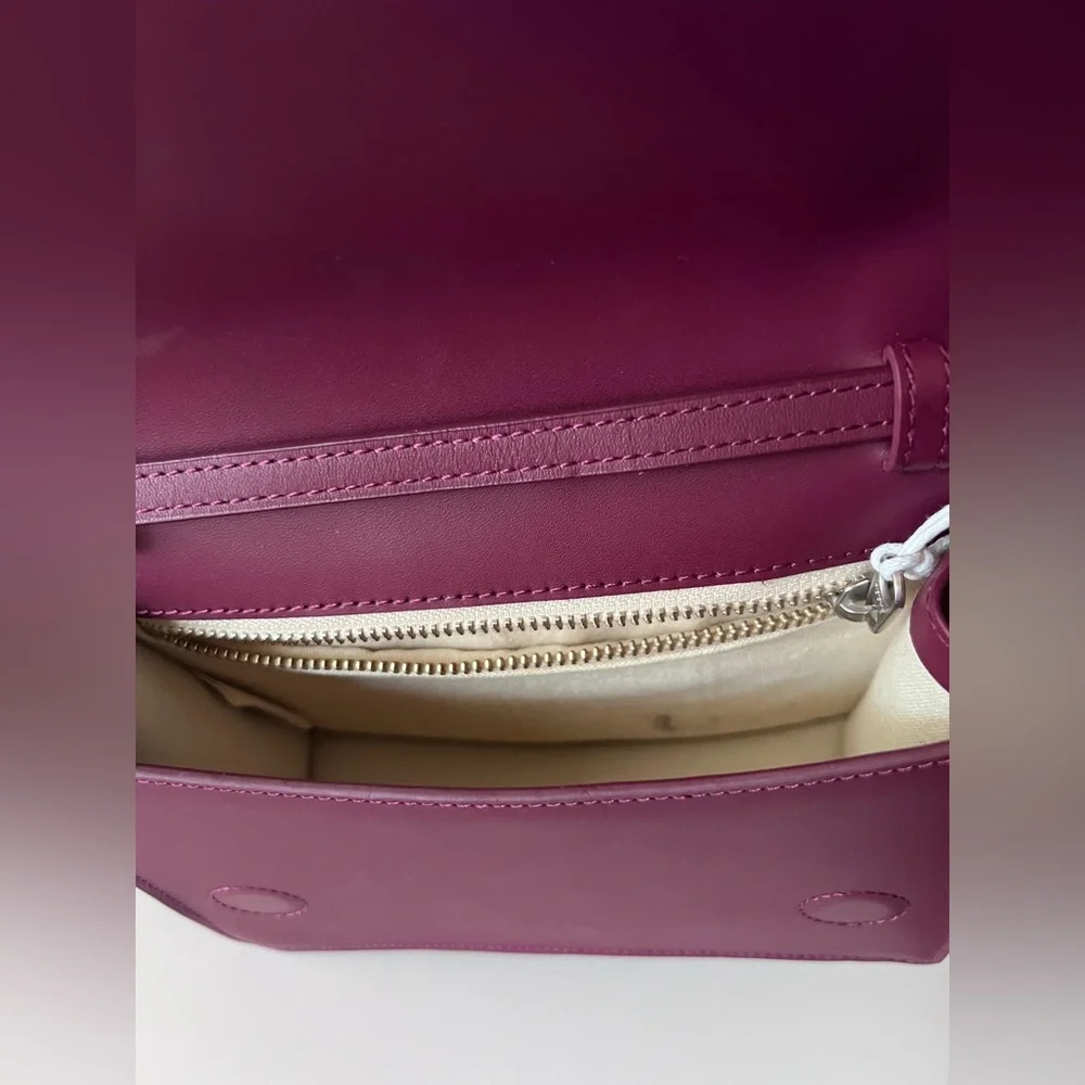 BAGGU Small Structured Leather Bag - Cranberry - Picture 9 of 10